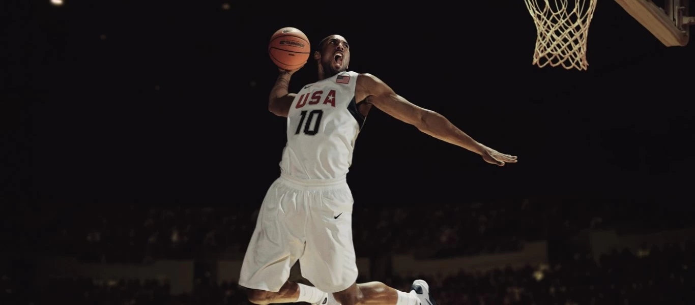 Το σκίτσο που έγινε viral: Ο Κόμπι Μπράιαντ «καρφώνει» μαζί με τους αγγέλους στον Ουρανό